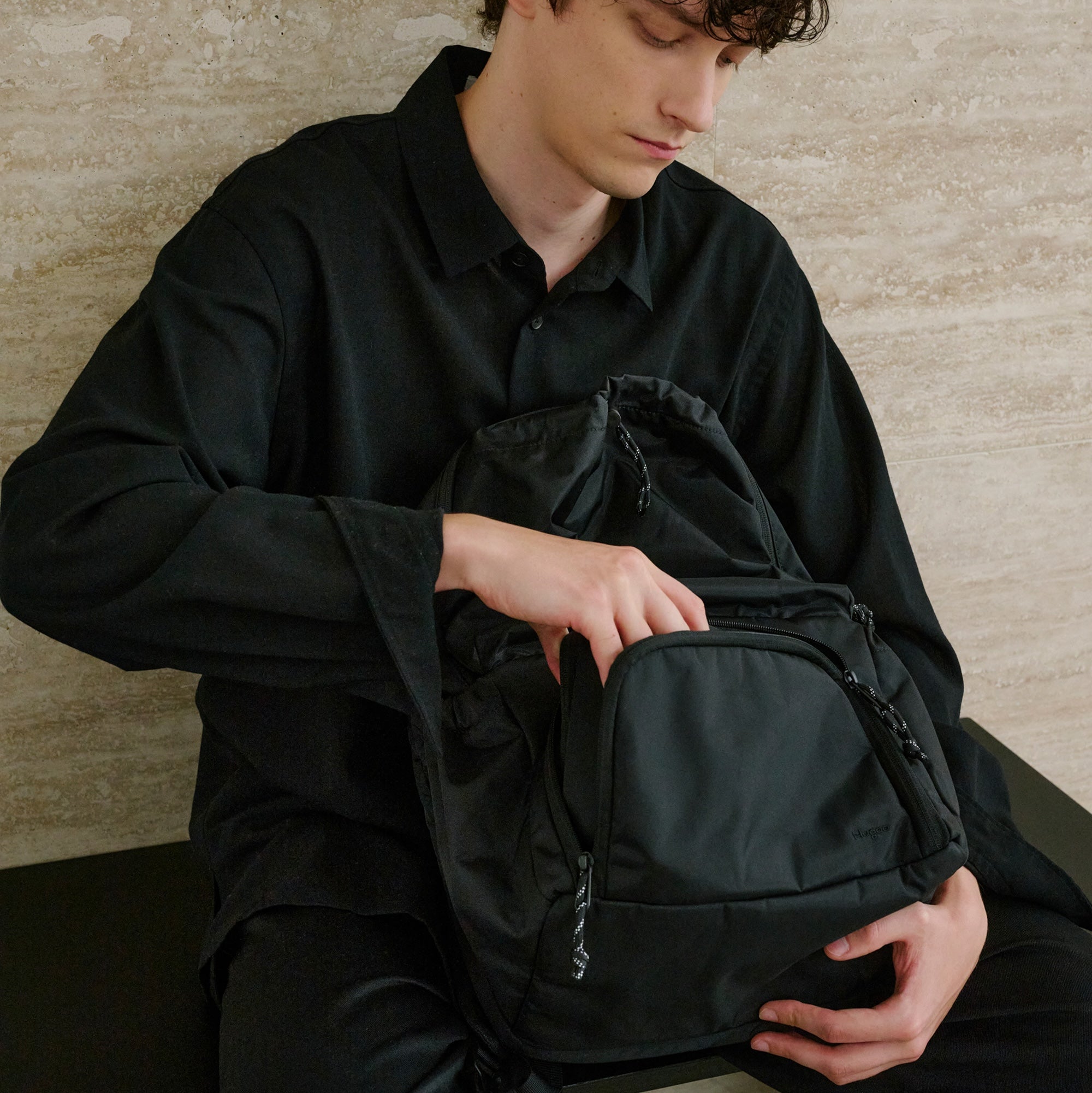 【新品未使用】Hugoo 二層式ペアレンツバッグ 美品】Hugoo二層式 ペアレンツバッグ - メルカリ